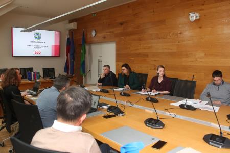JAVNA RAZPRAVA OPPN CE 64 SPAR 04 FOTO LJUBO VUKELIČ